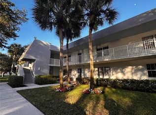 4261 W Palm Aire Dr APT 207, Pompano Beach, FL 33069