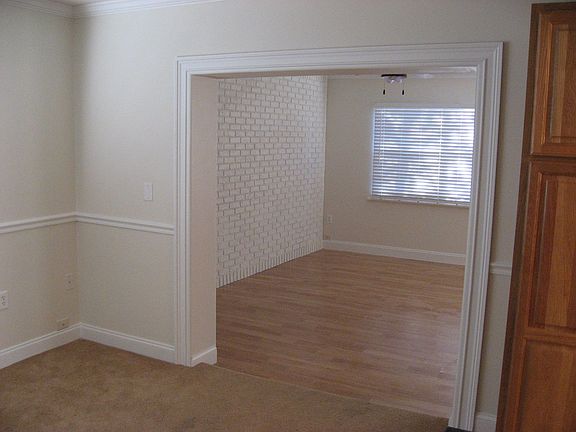 To Entertainment Room