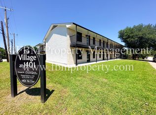 1401 N Clay St #A, Ennis, TX 75119