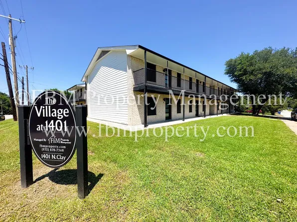 1401 N Clay St APT A, Ennis, TX 75119
