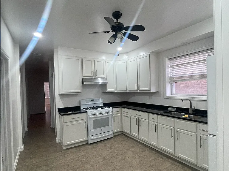 5055 W Montana St #1 — Photo 1