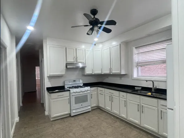 5055 W Montana St #1, Chicago, IL 60639