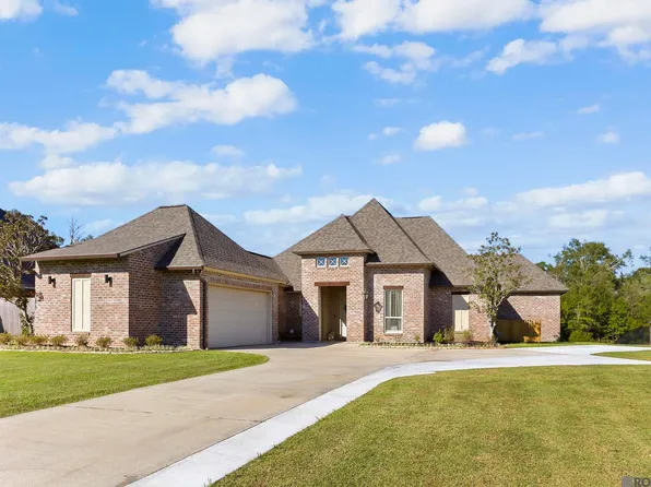 18206 Kenner Dr, Prairieville, LA 70769