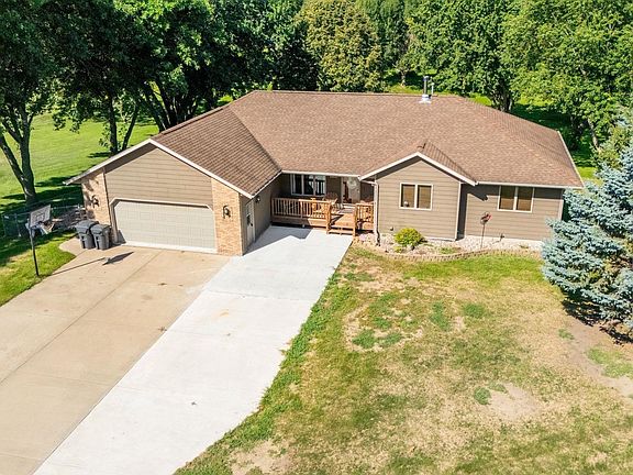 2nd image of 921 Elvira Dr