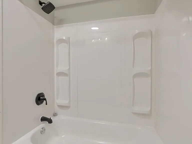 1275 E Weber Rd — Photo 11