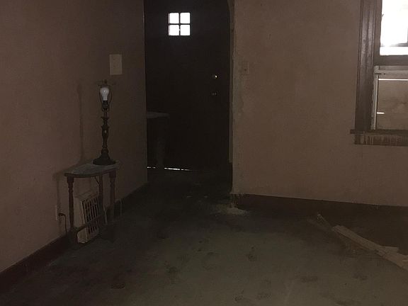 4th image of 1617 S Idaho St