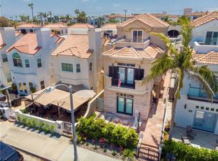 316 6th St, Huntington Beach, CA 92648