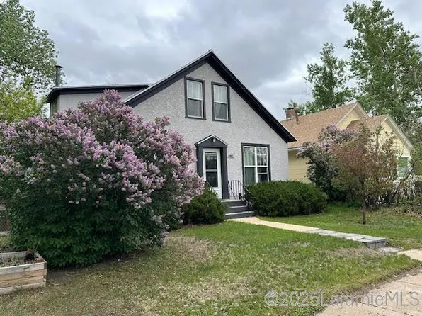 1005 S 7th St, Laramie, WY 82070
