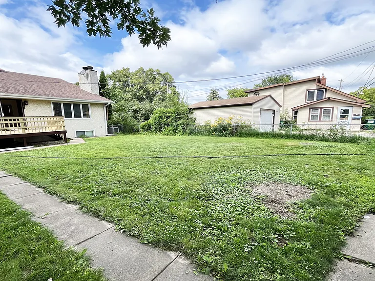 3881 Polk St NE #3881 — Photo 46