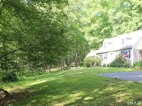 2nd image of 208 Ingham Hill Road