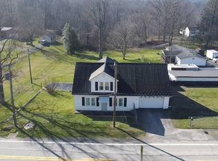 18566 Midland Trl, Ansted, WV 25812