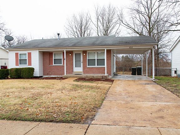 2nd image of 132 Foxtree Dr