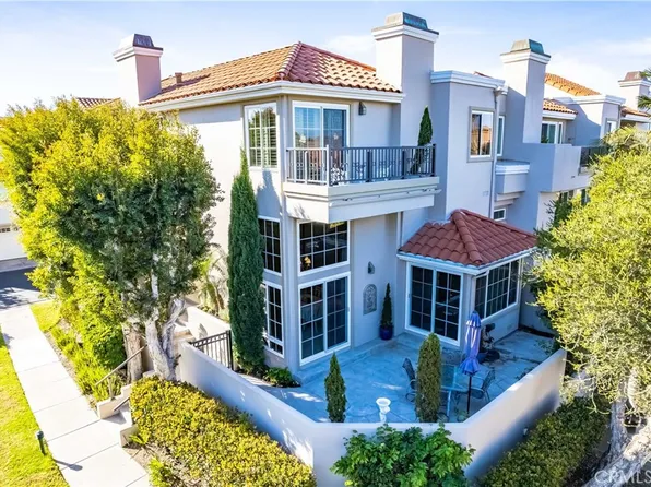 19496 Mountainview Ln, Huntington Beach, CA 92648