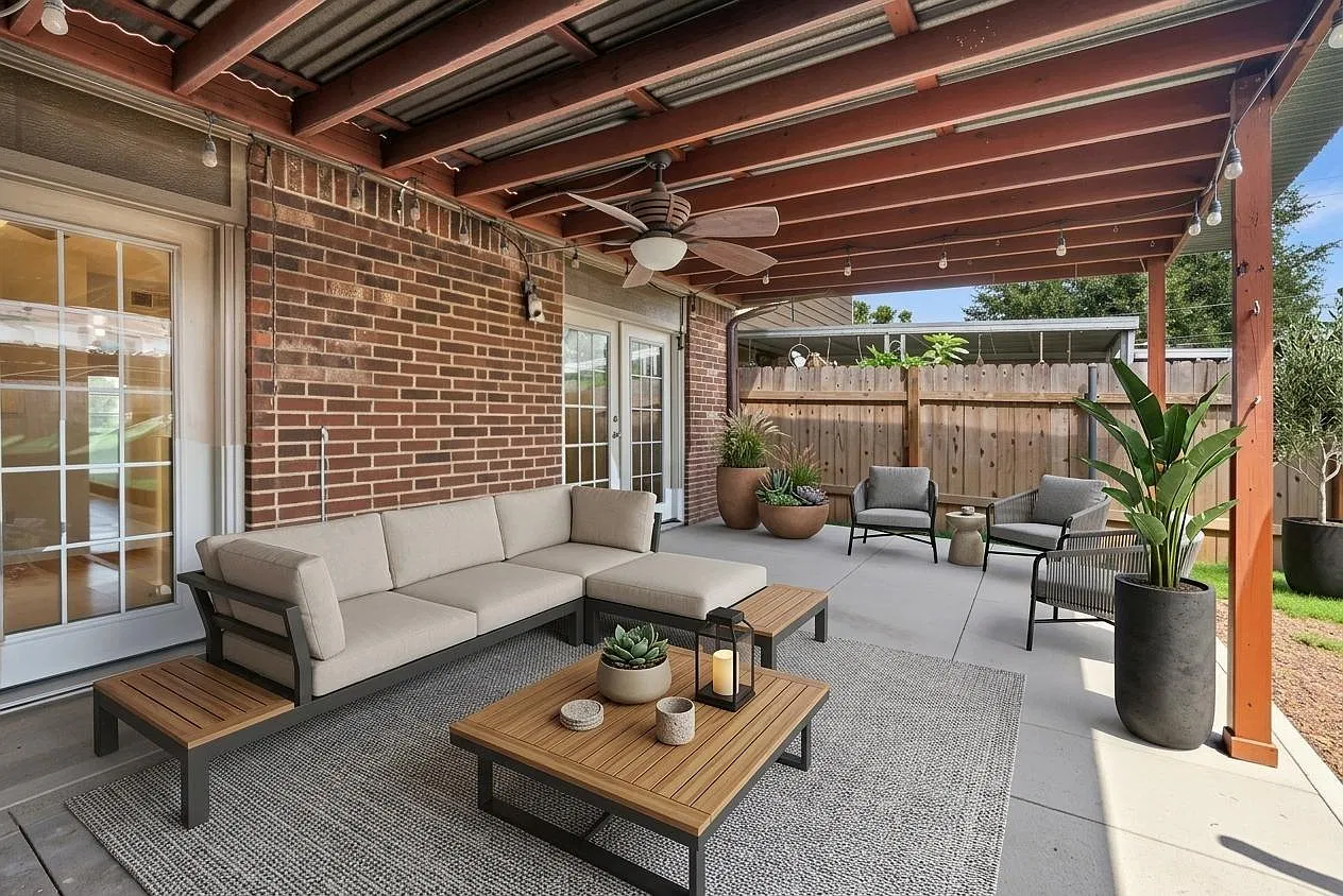 4 bed, 2.5 bath, 1976 sqft, $1,985 — Photo 4