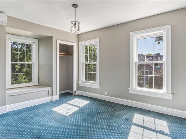 84-21 120th Street image 15 of 24