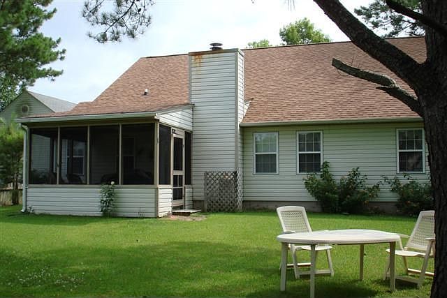 2nd image of 2907 Mandy Ln