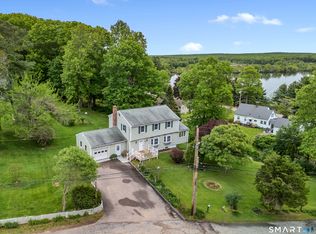38 Roberts Road, Groton, CT 06340