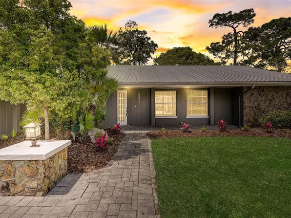 821 Pennsylvania Way, Sarasota, FL 34243