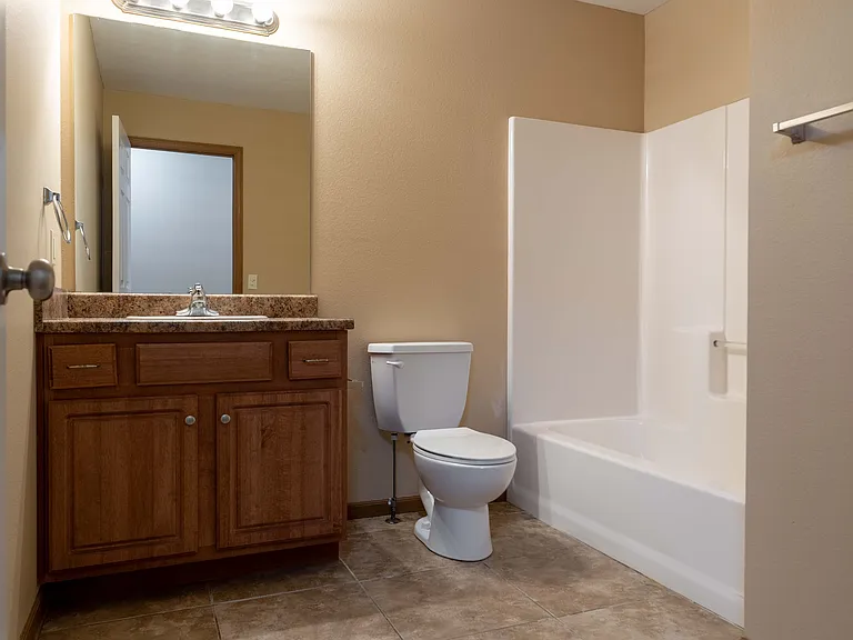 Oakwood Heights Townhomes — Photo 97