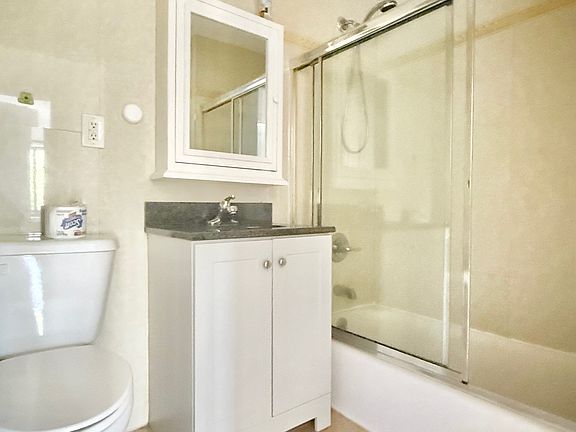 4th image of 112-26 38th Ave #2B