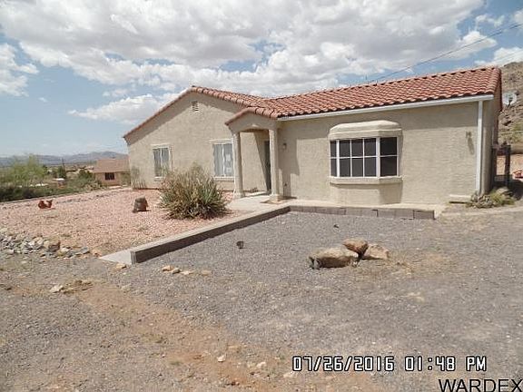 2nd image of 3355 W Cactus Dr