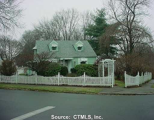 GREAT HOME FOR DOWNSIZING!