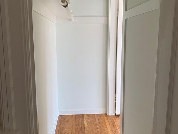 3rd image of 1623 California St