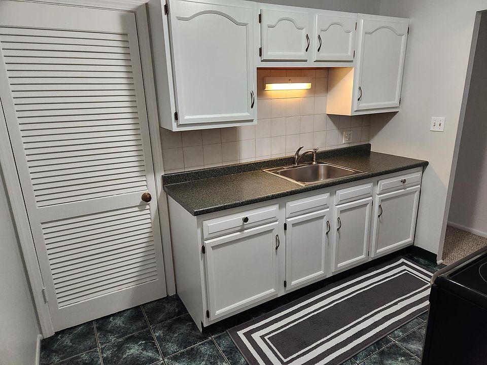 1st image of 3944 Brendan Ln