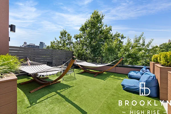 Rented by Brooklyn High Rise LLC | media 24