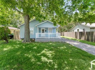 1014 Roosevelt St, La Marque, TX 77568