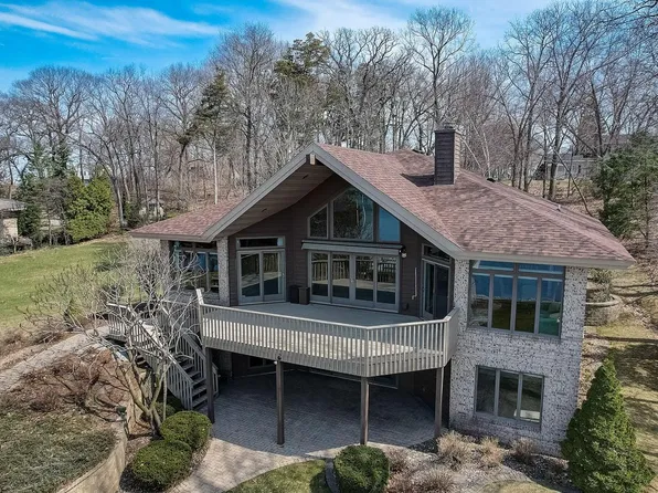 415 South Ferry DRIVE, Lake Mills, WI 53551
