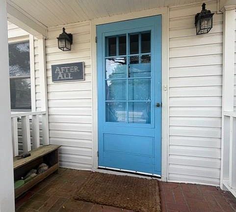 3rd image of 8504 Atlantic Ave