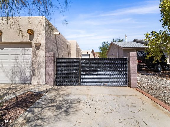 5th image of 3681 Oro Grande Blvd