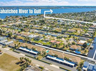 1304 Miramar St APT 202, Cape Coral, FL 33904