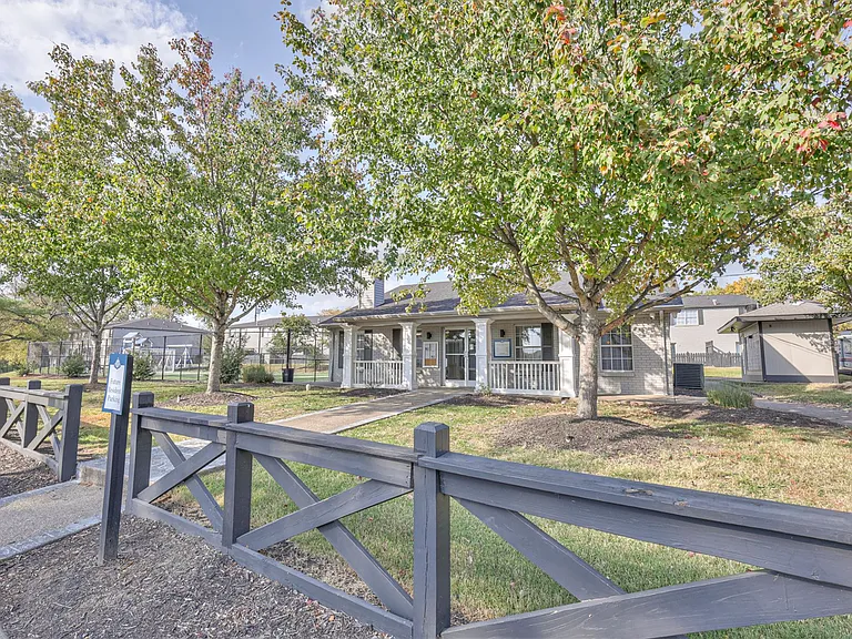 4646 Nolensville Pike — Photo 4