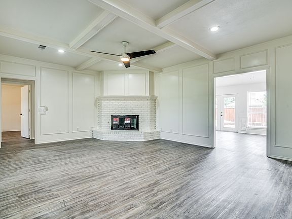 4th image of 1620 Hearthstone Dr