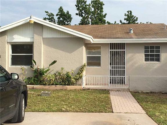 4th image of 5085 NW 195th Ln
