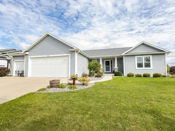 354 Rosewood AVENUE, Lake Mills, WI 53551