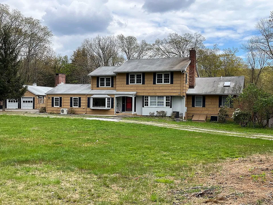 231 Rivergate Dr