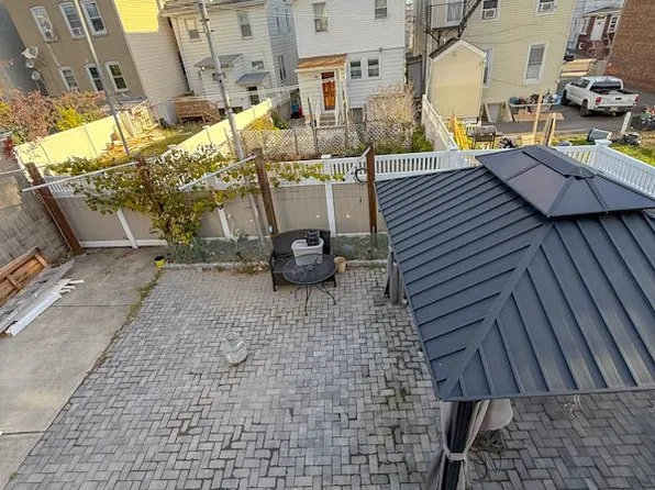 223 Day Avenue image 30 of 30