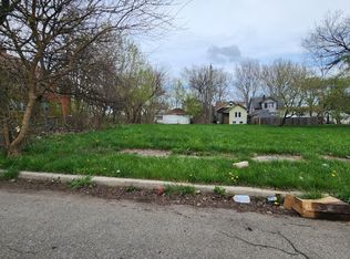 478 Navahoe St, Detroit, MI 48215