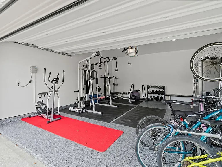 4106 Sherman Oak Ln — Photo 29