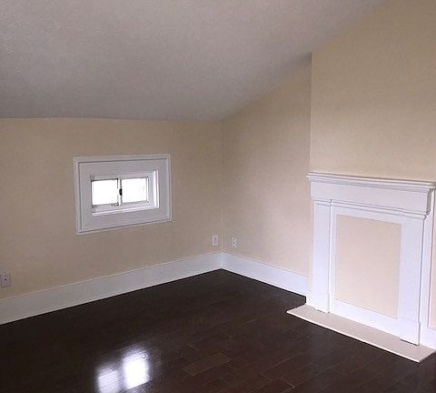 4th image of 1620 Broadway St APT 3