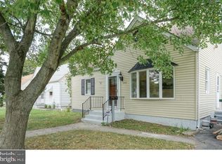 219 Deptford Rd, Glassboro, NJ 08028