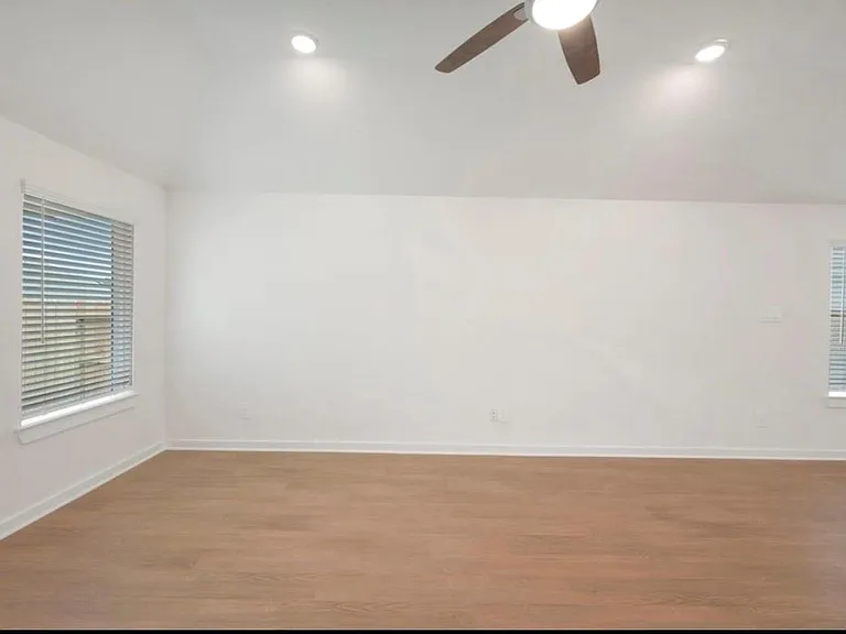 10231 Burton Path — Photo 8