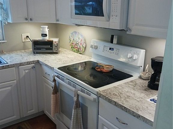 3rd image of 20 Vista Gardens Trl APT 101