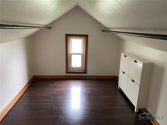 3rd image of 700 Highland Dr