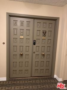 6740 Hillpark Dr APT 102, Los Angeles, CA, 90068