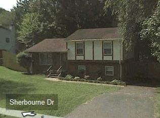 7131 Sherbourne Dr, Charlotte, NC 28210