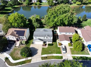 4950 Rochester Dr, Hoffman Estates, IL 60010